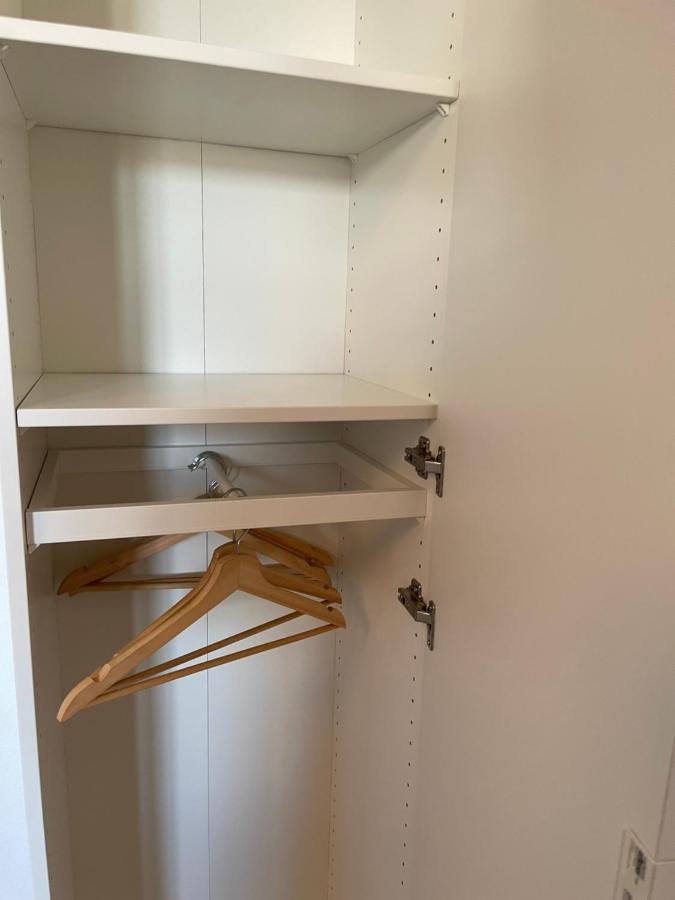 H& Einzel- und Doppelzimmer im Zentrum jedes Zimmer mit Küchenzeilen - 24h Check In Pension Heinrich Greifswald Exterior foto